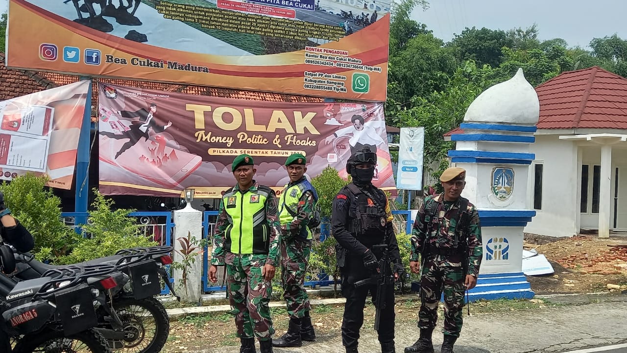 Sinergi TNI-Polri Amankan Pilkada 2024 di Kec. Sampang, Pastikan Pemilu Damai dan Kondusif