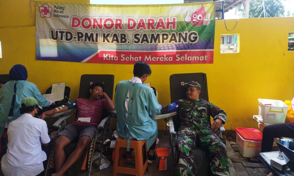 Serda Kusnadi Aksi Donor Darah di Puskesmas Omben, Tingkatkan Kepedulian Sosial