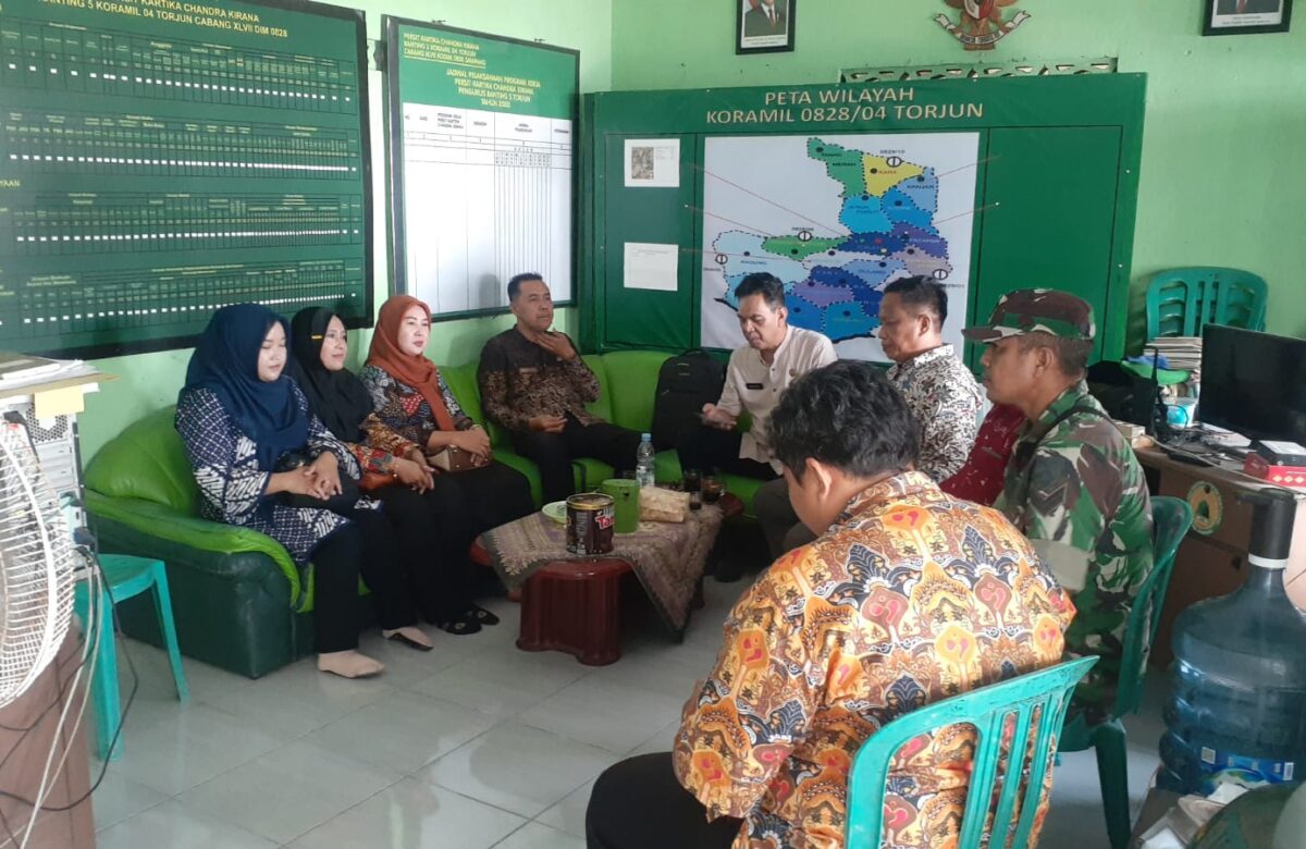 Harmoni Lebaran di Torjun: Peltu Muhammad Sambut Hangat Silaturahmi Forkopimcam