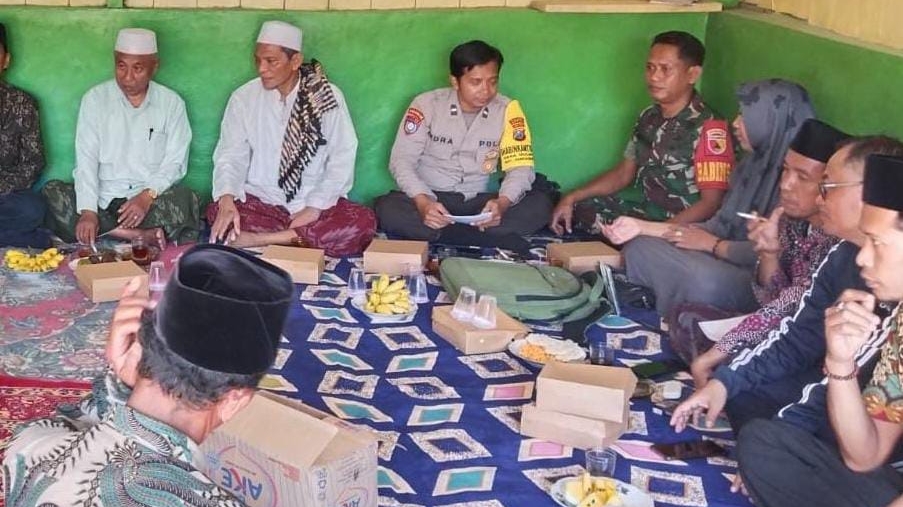 Menjalin Silaturahmi, Menguatkan Harmoni: Halal Bihalal Penuh Kebersamaan di Dusun Srapong