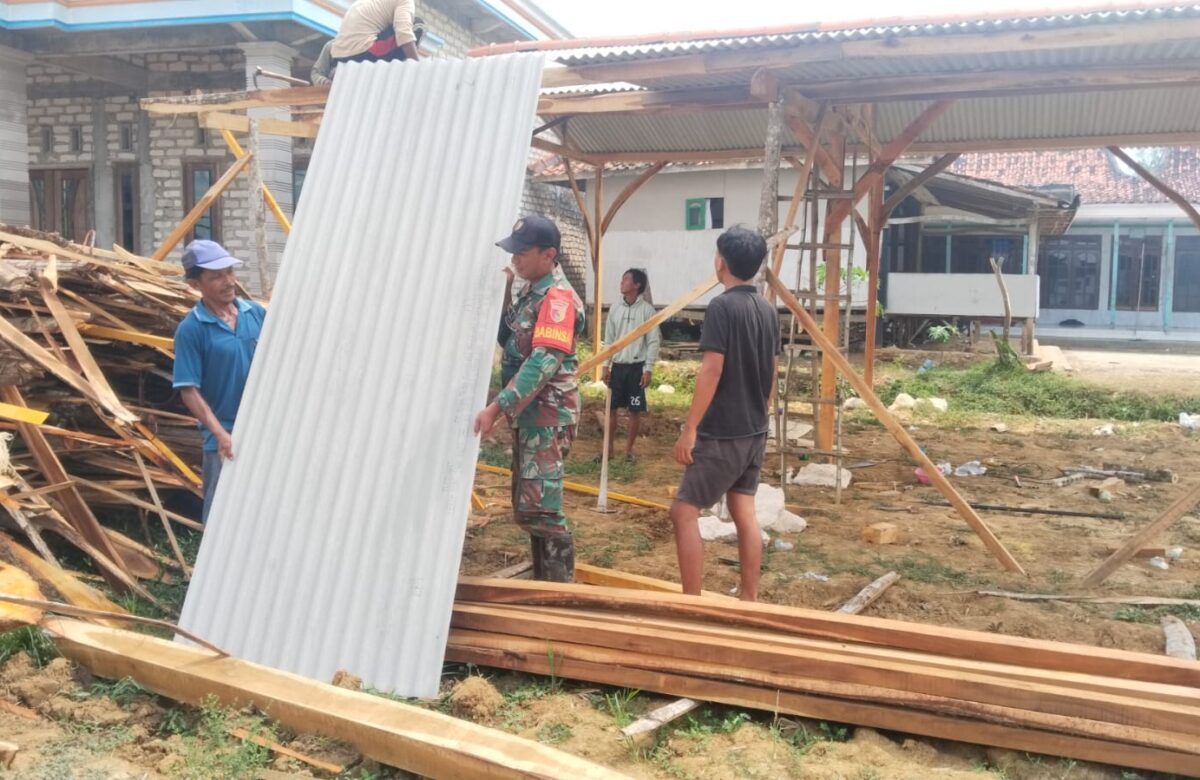 Dari Desa untuk Negeri: Babinsa Robatal Gotong Royong Menghidupkan Pangan Lokal