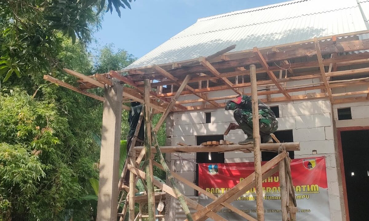 Semangat Gotong Royong Tak Surut, Babinsa Kedungdung Lanjutkan Rutilahu Bu Hati
