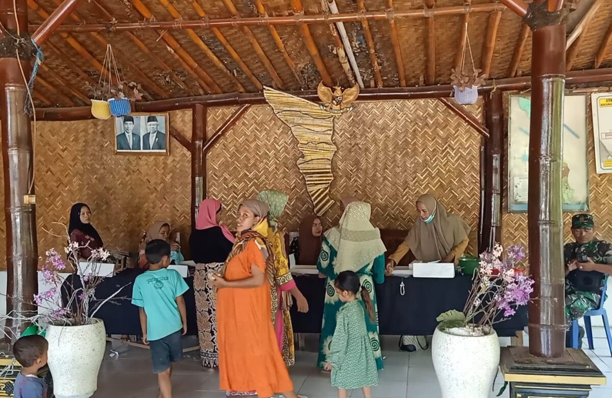 Babinsa Kedungdung Dampingi Posyandu, Kepedulian terhadap Kesehatan Warga